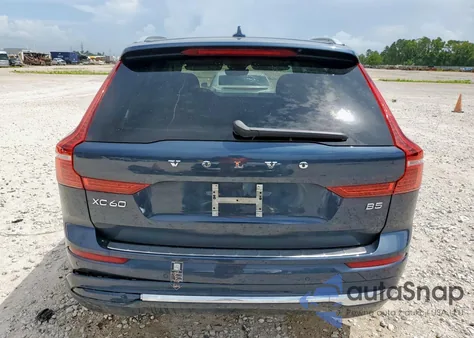 2022 Volvo Xc60 B5 Inscription из США, поврежденный, VIN YV4L12DLXN1086457